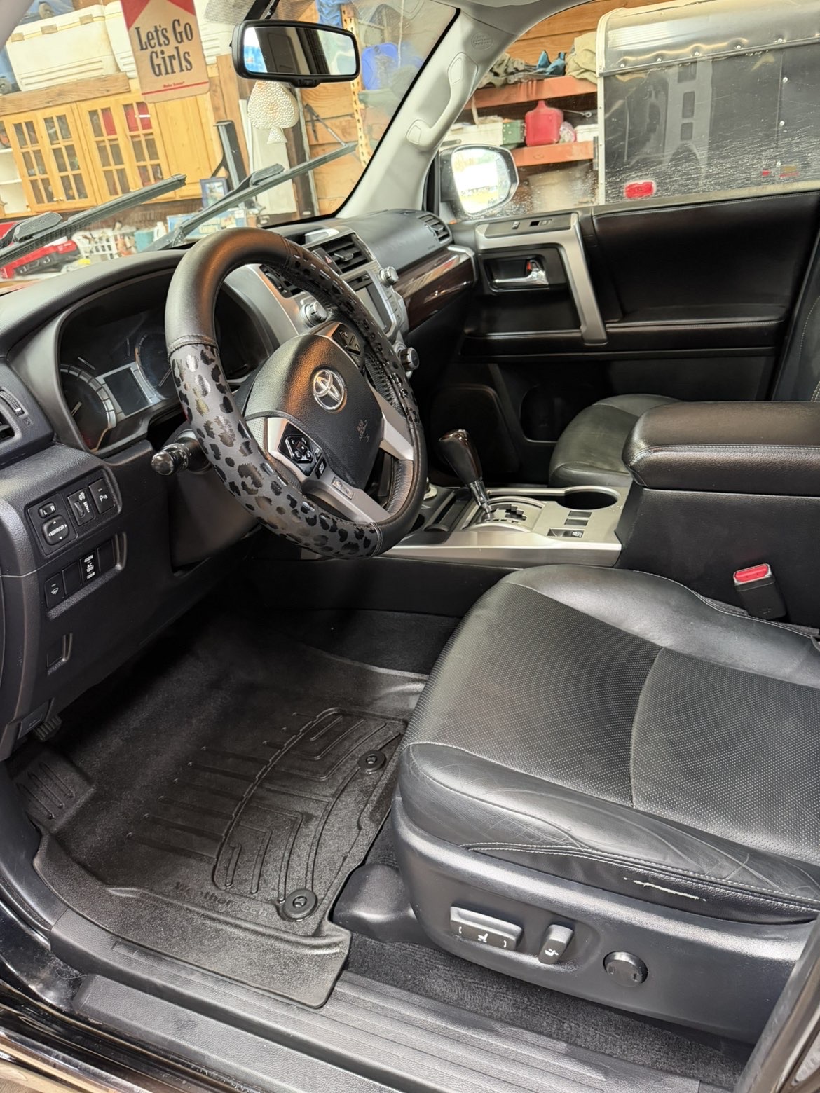 Toyota 4Runner, Interior Restoration - after