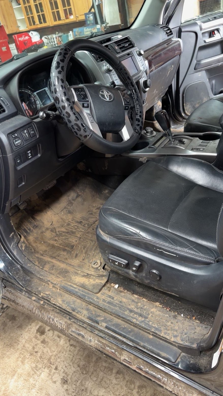 Toyota 4Runner, Interior Restoration - before